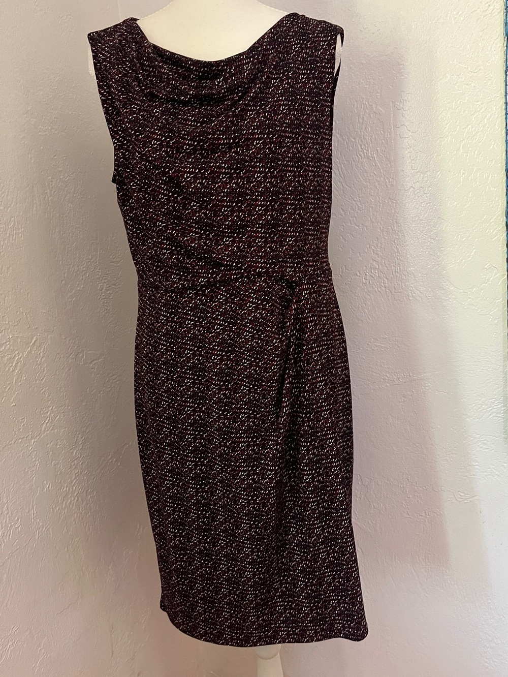 Ann Taylor Sleeveless Cowl Midi Dress in Black with White & Burgundy Speckle c05